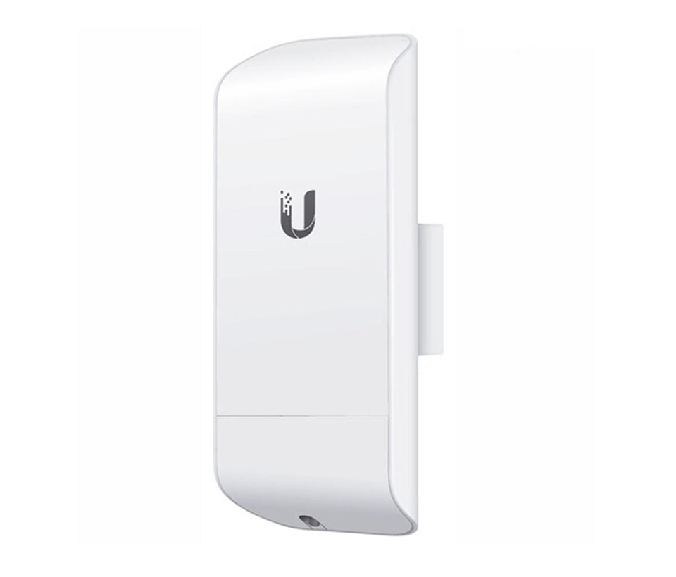 UBIQUITI NANOSTATION LOCOM5 - Radio Airmax 5.8GHz para exteriores con antena integrada tipo panel de 13 dBi, MIMO, potencia de 23 dBm y rendimiento de hasta 150 Mbps.