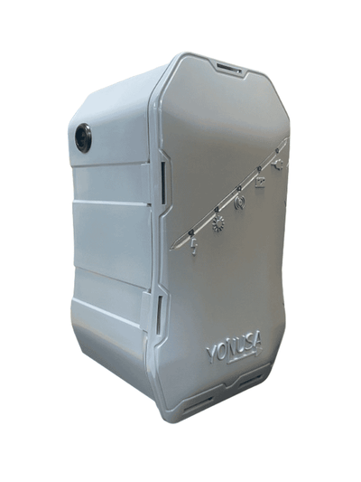 YONUSA HS - Energizador de nueva generación para solución de cerco eléctrico. Cubre 500 metros lineales o 100 metros en 5 lineas. Incluye control remoto (encendido/apagado) Compatible con modulo WiFi