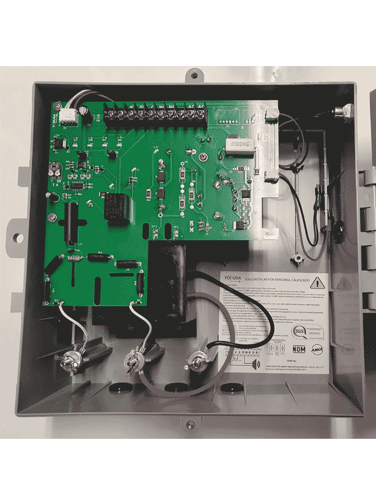 YONUSA EYM12000127NG - Energizador modular para cerco electrico con salida de voltaje de hasta 12,500 V/ Alcance de hasta 2,500 metros lineales o 500 metros en 5 lineas/ Alimentacion a 110 o 220 VAC/ Compatible con modulo Wifi/Bajo consumo